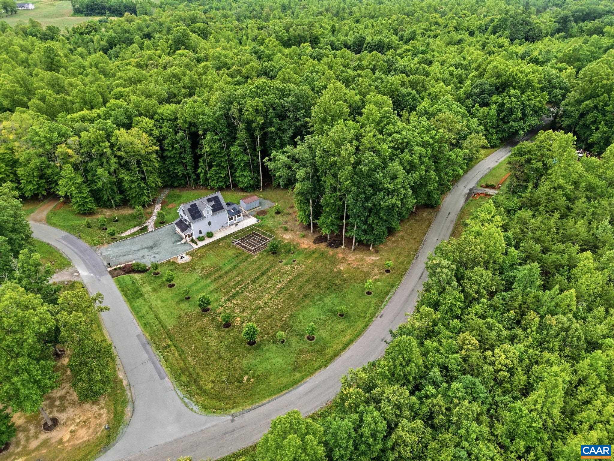 20 BOULDER SPRINGS LN, LOUISA, Virginia 23093, 5 Bedrooms Bedrooms, ,3 BathroomsBathrooms,Residential,20 BOULDER SPRINGS LN,678919 MLS # 678919