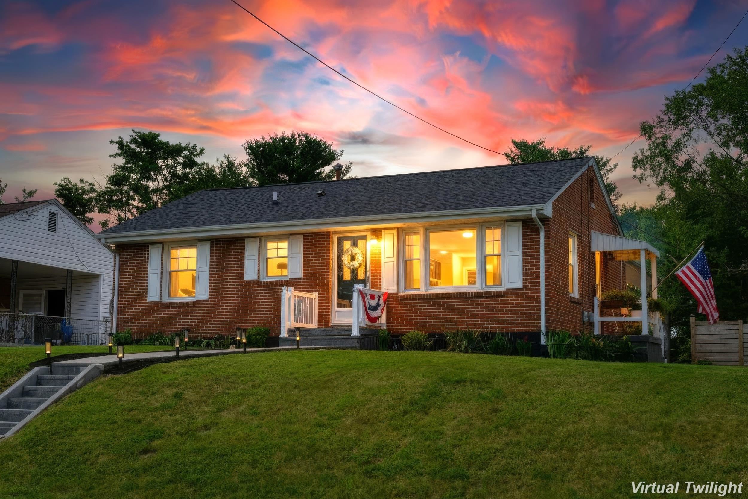 2412 PARK HILL RD, STAUNTON, Virginia 24401, 3 Bedrooms Bedrooms, ,2 BathroomsBathrooms,Residential,2412 PARK HILL RD,678920 MLS # 678920