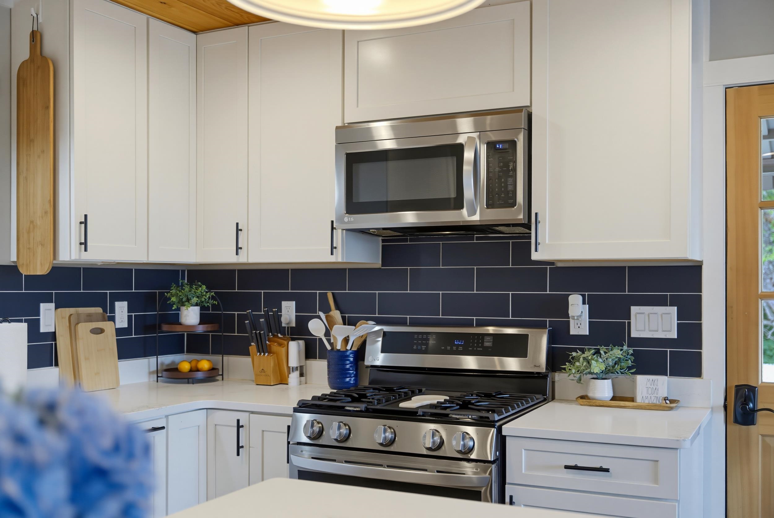 2412 PARK HILL RD, STAUNTON, Virginia 24401, 3 Bedrooms Bedrooms, ,2 BathroomsBathrooms,Residential,2412 PARK HILL RD,678920 MLS # 678920
