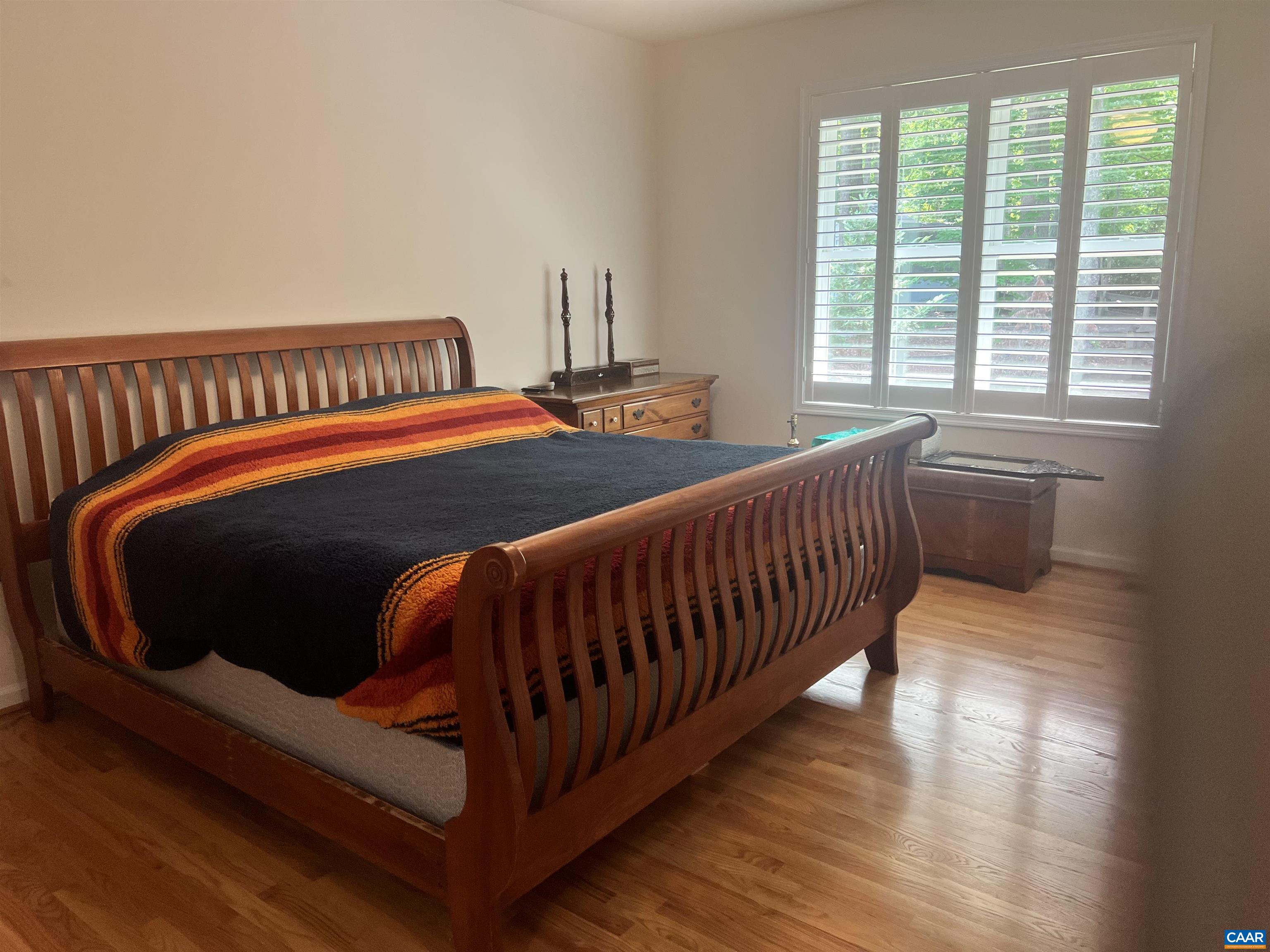 walk in shower walk in closet & extra closet  first floor living  plus lower level for family member