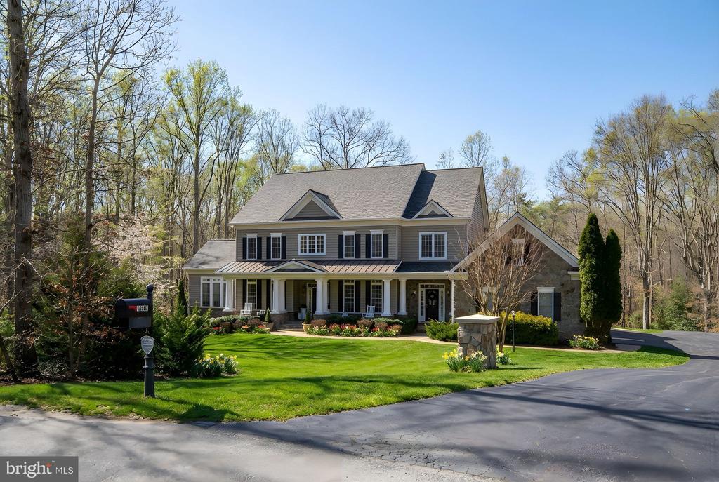 12500 WYE OAKS LN, FREDERICKSBURG, Virginia 22407, 6 Bedrooms Bedrooms, ,5 BathroomsBathrooms,Residential,12500 WYE OAKS LN,VASP2039444 MLS # VASP2039444