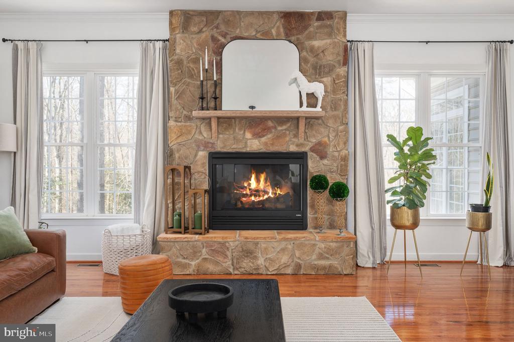 12500 WYE OAKS LN, FREDERICKSBURG, Virginia 22407, 6 Bedrooms Bedrooms, ,5 BathroomsBathrooms,Residential,12500 WYE OAKS LN,VASP2039444 MLS # VASP2039444