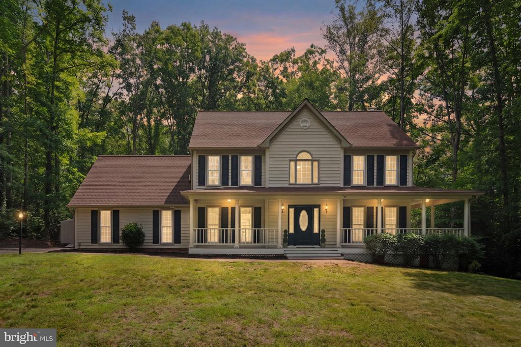 8801 PEPPERIDGE DR, SPOTSYLVANIA, Virginia 22551, 4 Bedrooms Bedrooms, ,2 BathroomsBathrooms,Residential,8801 PEPPERIDGE DR,VASP2042834 MLS # VASP2042834