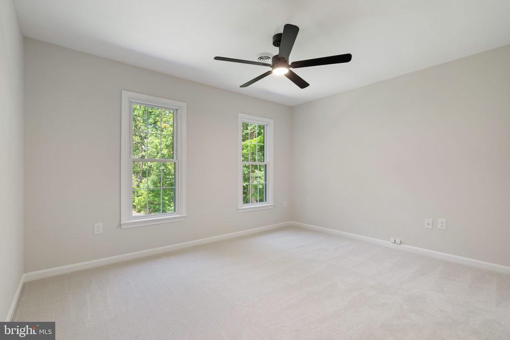 8801 PEPPERIDGE DR, SPOTSYLVANIA, Virginia 22551, 4 Bedrooms Bedrooms, ,2 BathroomsBathrooms,Residential,8801 PEPPERIDGE DR,VASP2042834 MLS # VASP2042834