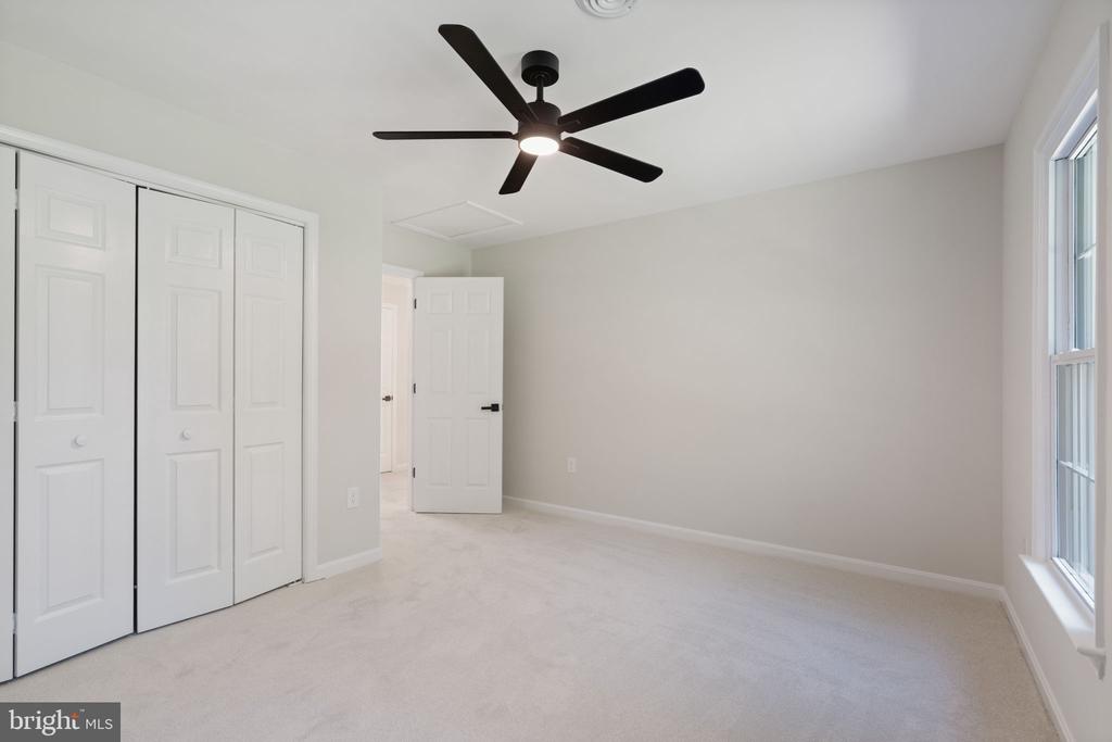 8801 PEPPERIDGE DR, SPOTSYLVANIA, Virginia 22551, 4 Bedrooms Bedrooms, ,2 BathroomsBathrooms,Residential,8801 PEPPERIDGE DR,VASP2042834 MLS # VASP2042834