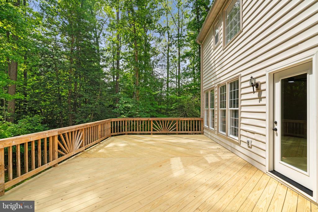 8801 PEPPERIDGE DR, SPOTSYLVANIA, Virginia 22551, 4 Bedrooms Bedrooms, ,2 BathroomsBathrooms,Residential,8801 PEPPERIDGE DR,VASP2042834 MLS # VASP2042834