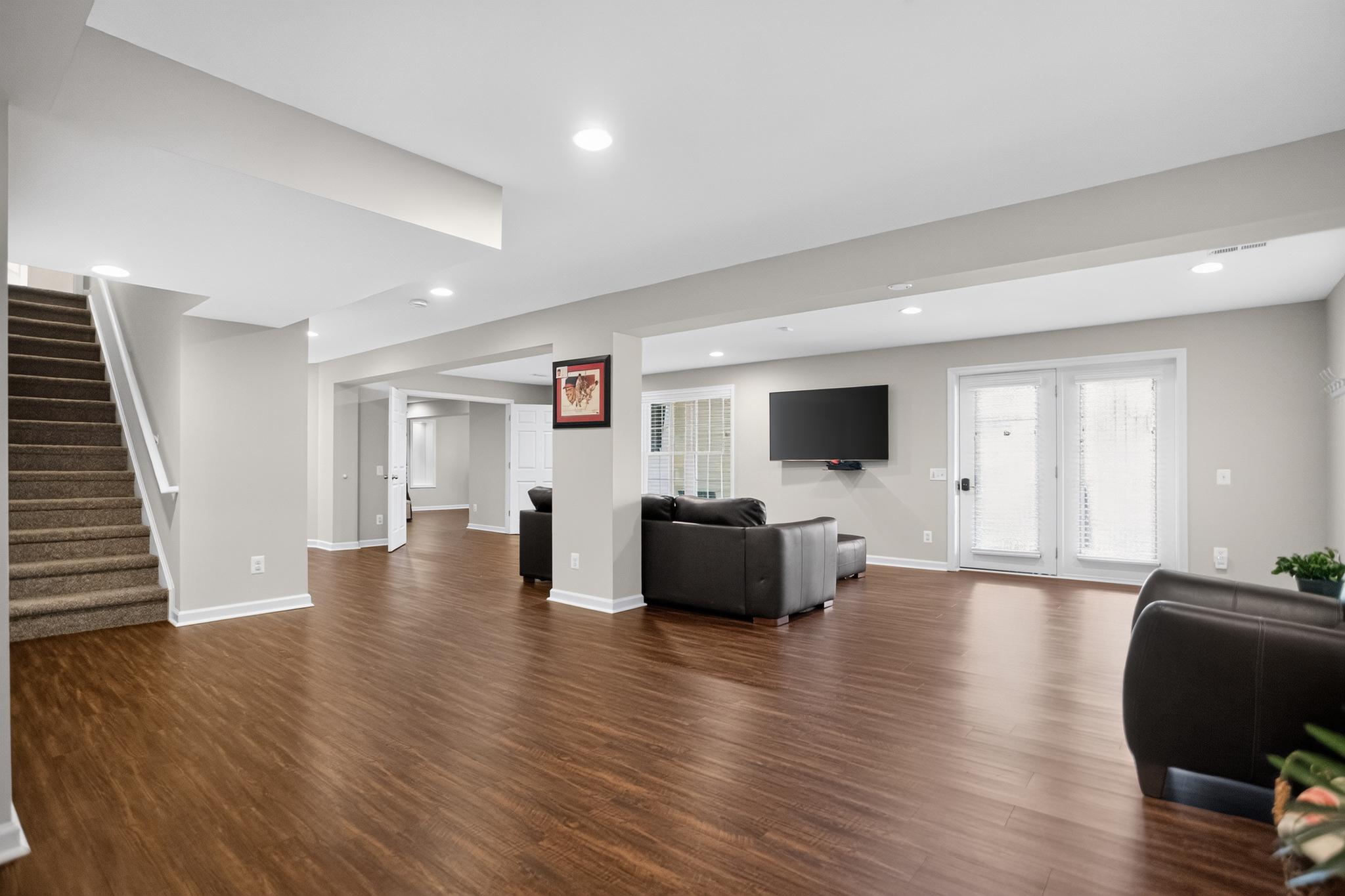 6442 WHITES MILL LN, WARRENTON, Virginia 20187, 5 Bedrooms Bedrooms, ,4 BathroomsBathrooms,Residential,6442 WHITES MILL LN,VAFQ2022682 MLS # VAFQ2022682