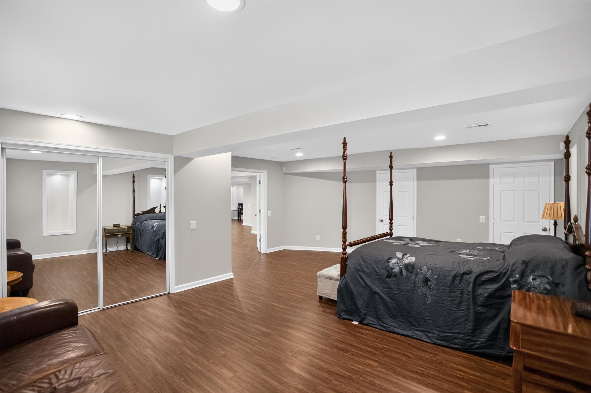 6442 WHITES MILL LN, WARRENTON, Virginia 20187, 5 Bedrooms Bedrooms, ,4 BathroomsBathrooms,Residential,6442 WHITES MILL LN,VAFQ2022682 MLS # VAFQ2022682