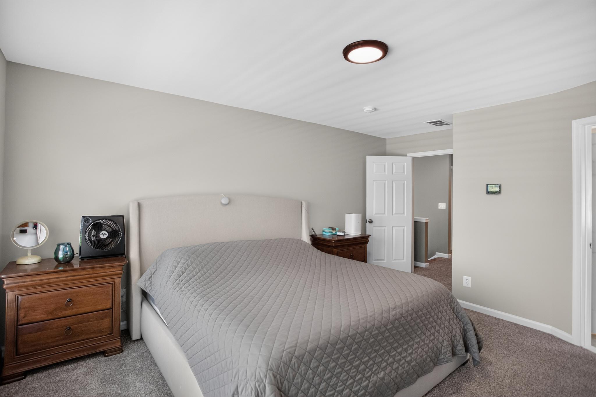 6442 WHITES MILL LN, WARRENTON, Virginia 20187, 5 Bedrooms Bedrooms, ,4 BathroomsBathrooms,Residential,6442 WHITES MILL LN,VAFQ2022682 MLS # VAFQ2022682