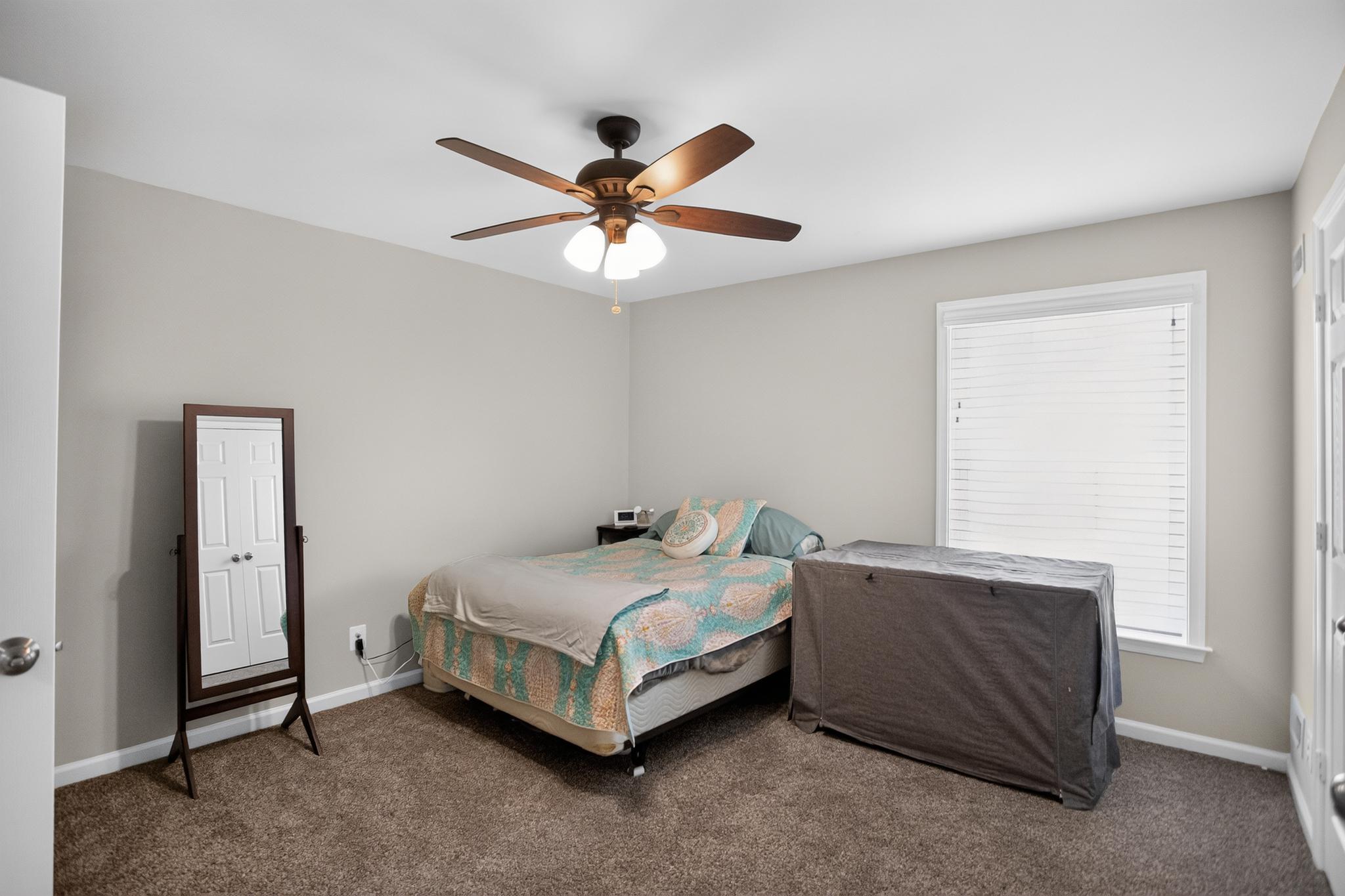 6442 WHITES MILL LN, WARRENTON, Virginia 20187, 5 Bedrooms Bedrooms, ,4 BathroomsBathrooms,Residential,6442 WHITES MILL LN,VAFQ2022682 MLS # VAFQ2022682