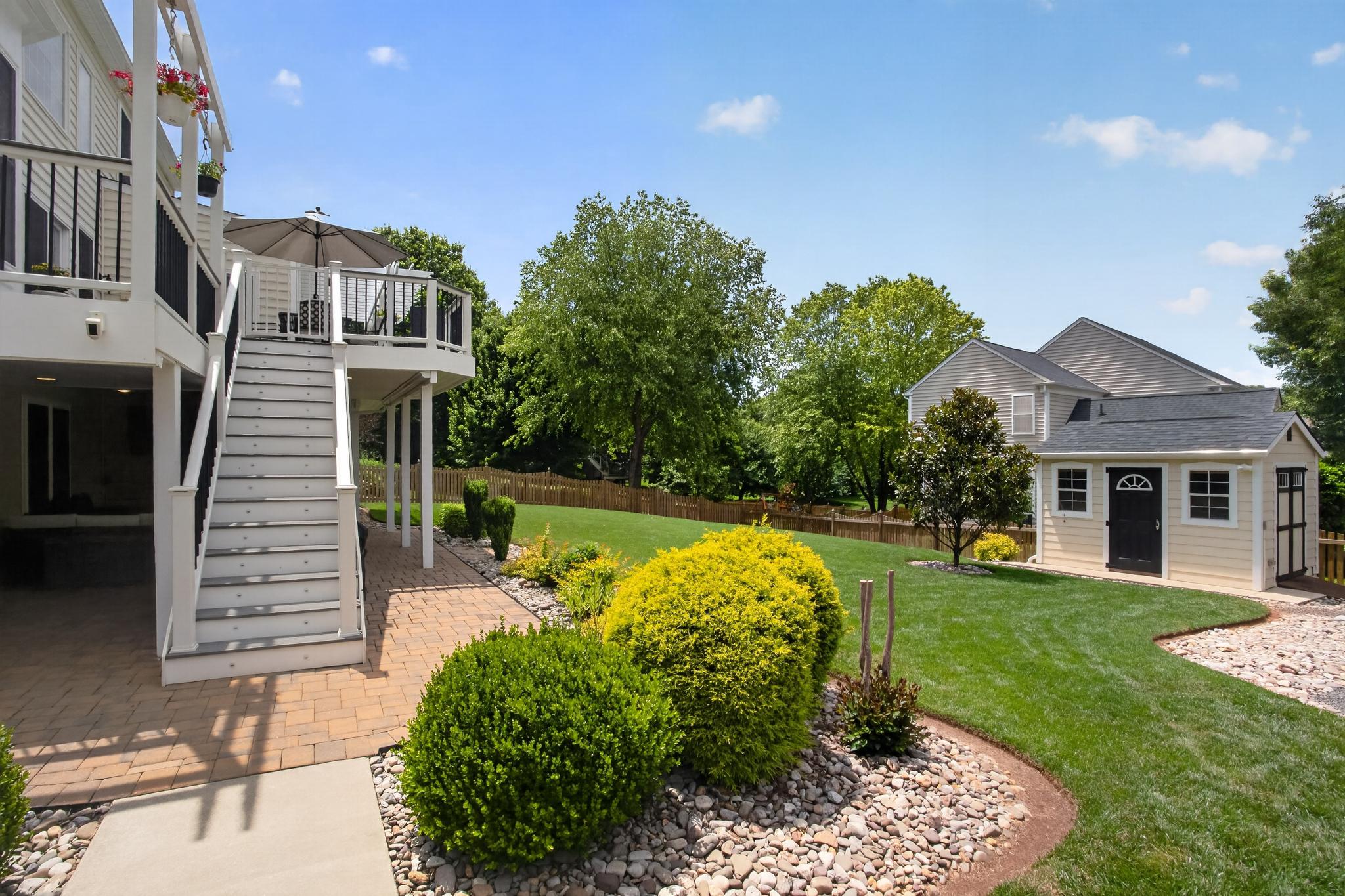 6442 WHITES MILL LN, WARRENTON, Virginia 20187, 5 Bedrooms Bedrooms, ,4 BathroomsBathrooms,Residential,6442 WHITES MILL LN,VAFQ2022682 MLS # VAFQ2022682