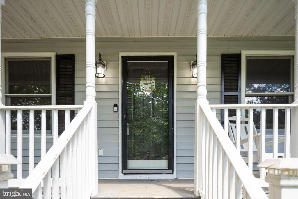 12909 GRENADE LN, SPOTSYLVANIA, Virginia 22551, 4 Bedrooms Bedrooms, ,2 BathroomsBathrooms,Residential,12909 GRENADE LN,VASP2043224 MLS # VASP2043224