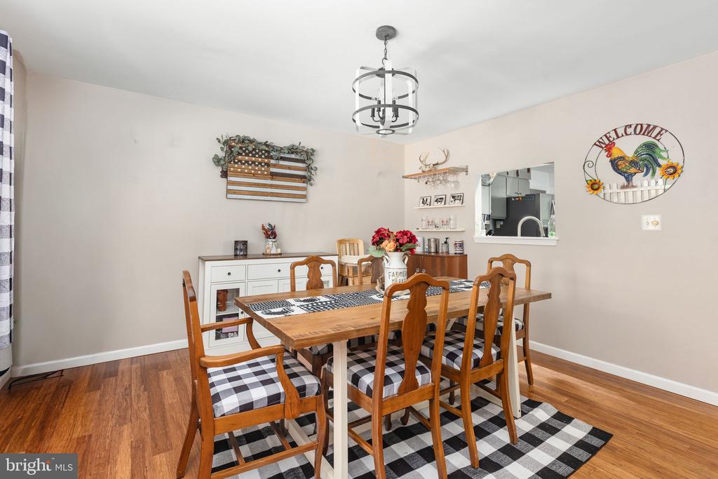 12909 GRENADE LN, SPOTSYLVANIA, Virginia 22551, 4 Bedrooms Bedrooms, ,2 BathroomsBathrooms,Residential,12909 GRENADE LN,VASP2043224 MLS # VASP2043224