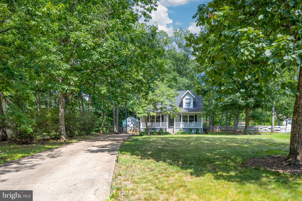 12909 GRENADE LN, SPOTSYLVANIA, Virginia 22551, 4 Bedrooms Bedrooms, ,2 BathroomsBathrooms,Residential,12909 GRENADE LN,VASP2043224 MLS # VASP2043224