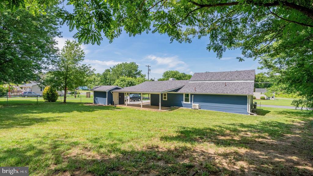 577 POND AVE, STANLEY, Virginia 22851, 3 Bedrooms Bedrooms, ,2 BathroomsBathrooms,Residential,577 POND AVE,VAPA2006598 MLS # VAPA2006598