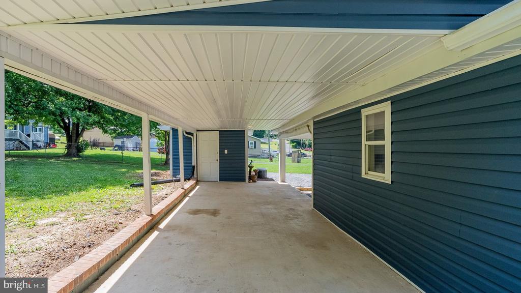 577 POND AVE, STANLEY, Virginia 22851, 3 Bedrooms Bedrooms, ,2 BathroomsBathrooms,Residential,577 POND AVE,VAPA2006598 MLS # VAPA2006598