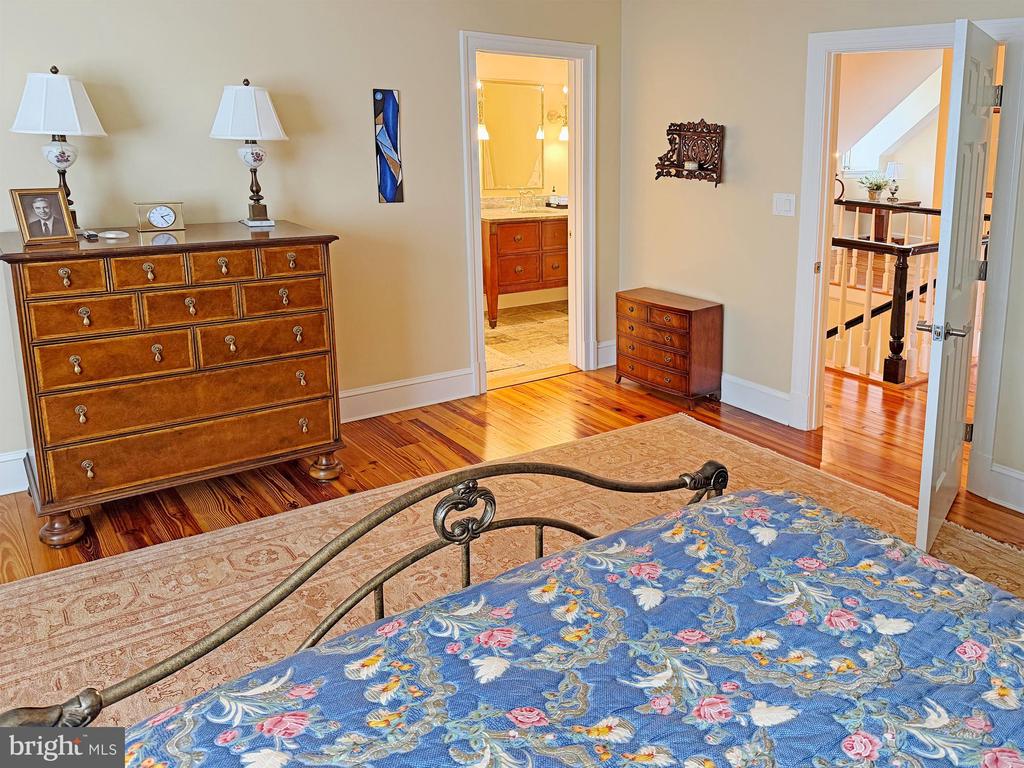 10590 MOUNTAIN SHADOW LN, MARSHALL, Virginia 20115, 4 Bedrooms Bedrooms, ,5 BathroomsBathrooms,Residential,10590 MOUNTAIN SHADOW LN,VAFQ2022724 MLS # VAFQ2022724