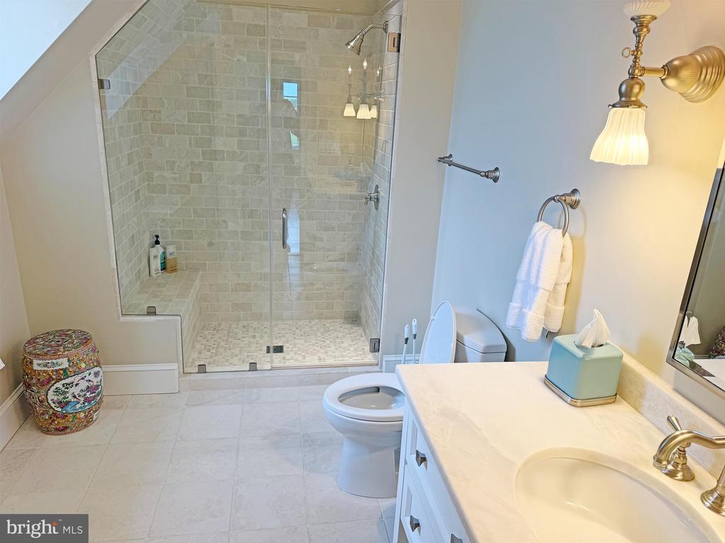 10590 MOUNTAIN SHADOW LN, MARSHALL, Virginia 20115, 4 Bedrooms Bedrooms, ,5 BathroomsBathrooms,Residential,10590 MOUNTAIN SHADOW LN,VAFQ2022724 MLS # VAFQ2022724