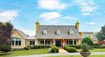 10590 MOUNTAIN SHADOW LN, MARSHALL, Virginia 20115, 4 Bedrooms Bedrooms, ,5 BathroomsBathrooms,Residential,10590 MOUNTAIN SHADOW LN,VAFQ2022724 MLS # VAFQ2022724