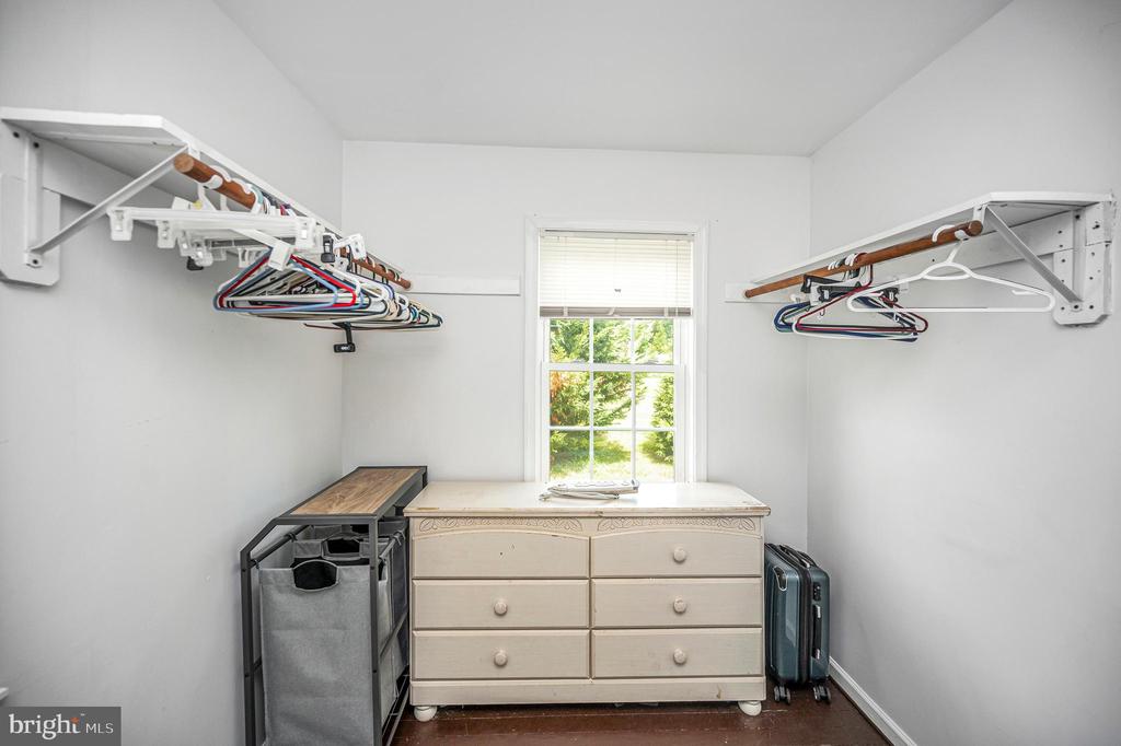 13832 POST OAK RD, SPOTSYLVANIA, Virginia 22551, 2 Bedrooms Bedrooms, ,1 BathroomBathrooms,Residential,13832 POST OAK RD,VASP2043118 MLS # VASP2043118