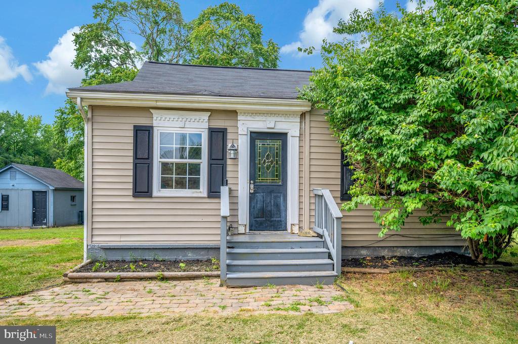 13832 POST OAK RD, SPOTSYLVANIA, Virginia 22551, 2 Bedrooms Bedrooms, ,1 BathroomBathrooms,Residential,13832 POST OAK RD,VASP2043118 MLS # VASP2043118