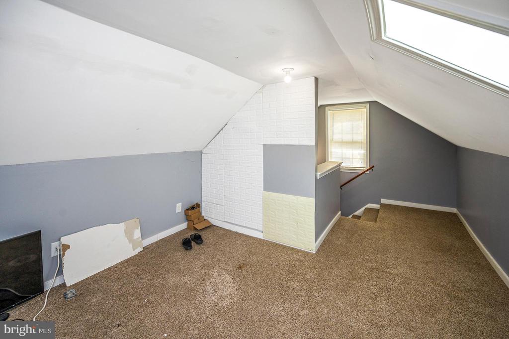 13832 POST OAK RD, SPOTSYLVANIA, Virginia 22551, 2 Bedrooms Bedrooms, ,1 BathroomBathrooms,Residential,13832 POST OAK RD,VASP2043118 MLS # VASP2043118