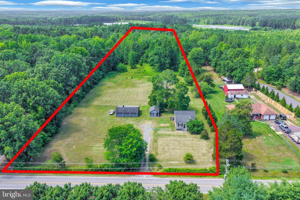 13832 POST OAK RD, SPOTSYLVANIA, Virginia 22551, 2 Bedrooms Bedrooms, ,1 BathroomBathrooms,Residential,13832 POST OAK RD,VASP2043118 MLS # VASP2043118
