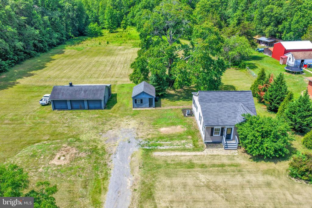 13832 POST OAK RD, SPOTSYLVANIA, Virginia 22551, 2 Bedrooms Bedrooms, ,1 BathroomBathrooms,Residential,13832 POST OAK RD,VASP2043118 MLS # VASP2043118