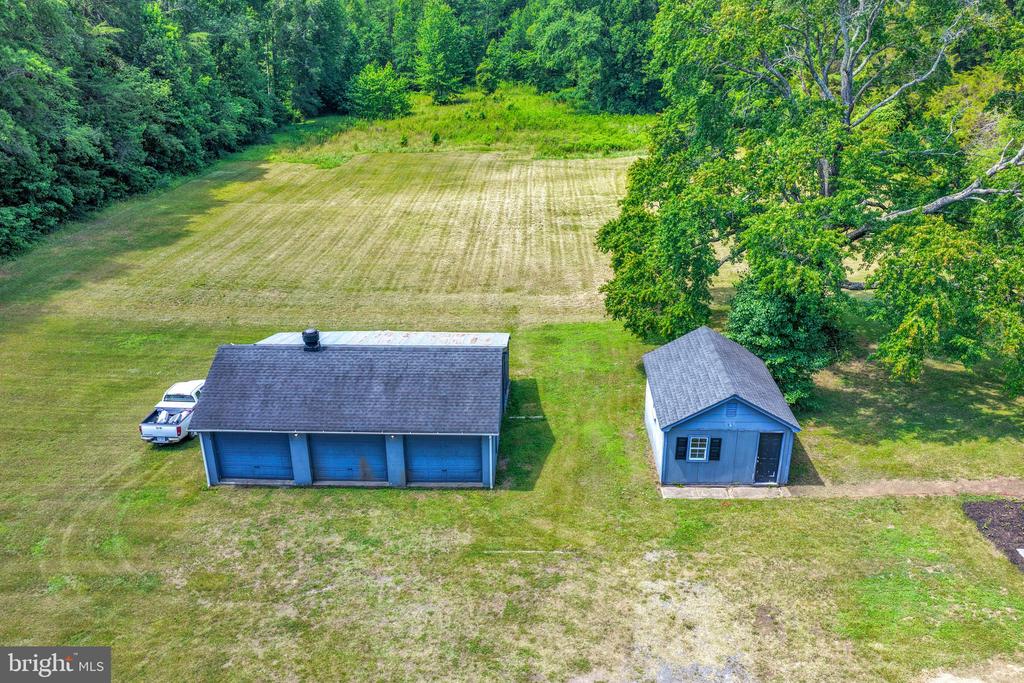 13832 POST OAK RD, SPOTSYLVANIA, Virginia 22551, 2 Bedrooms Bedrooms, ,1 BathroomBathrooms,Residential,13832 POST OAK RD,VASP2043118 MLS # VASP2043118