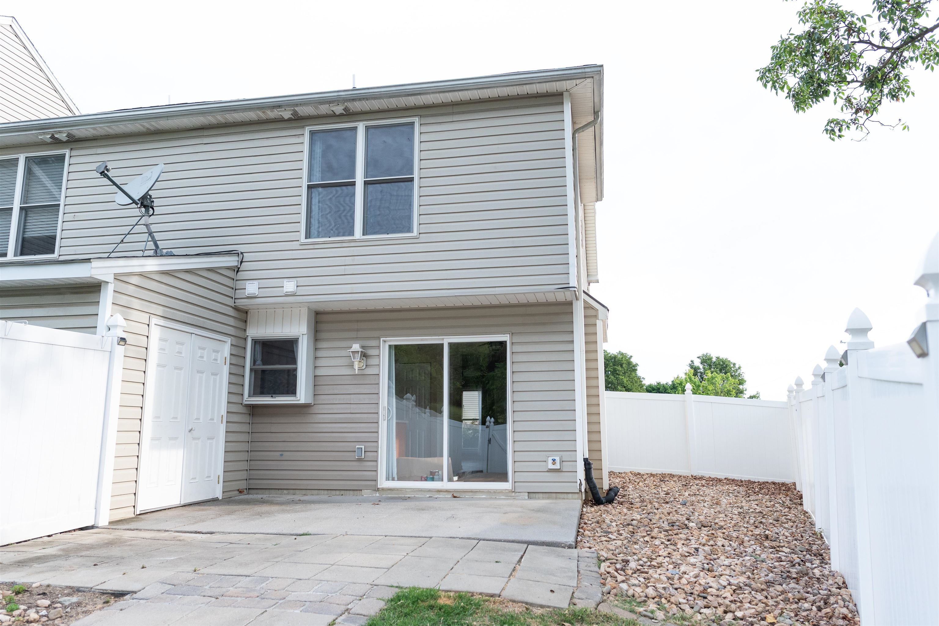 720 CAMELOT LN, HARRISONBURG, Virginia 22801, 2 Bedrooms Bedrooms, ,2 BathroomsBathrooms,Residential,720 CAMELOT LN,678923 MLS # 678923