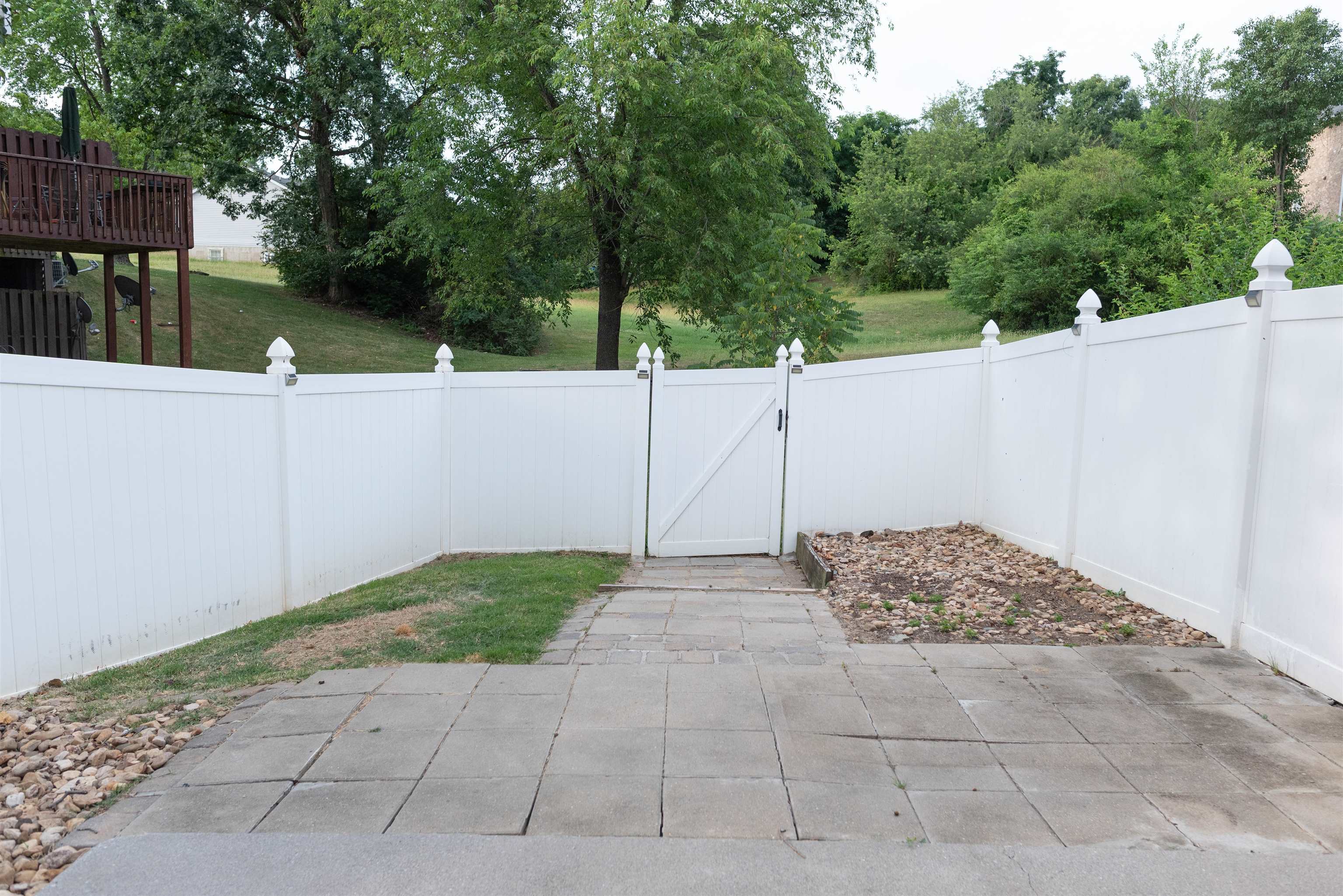 720 CAMELOT LN, HARRISONBURG, Virginia 22801, 2 Bedrooms Bedrooms, ,2 BathroomsBathrooms,Residential,720 CAMELOT LN,678923 MLS # 678923