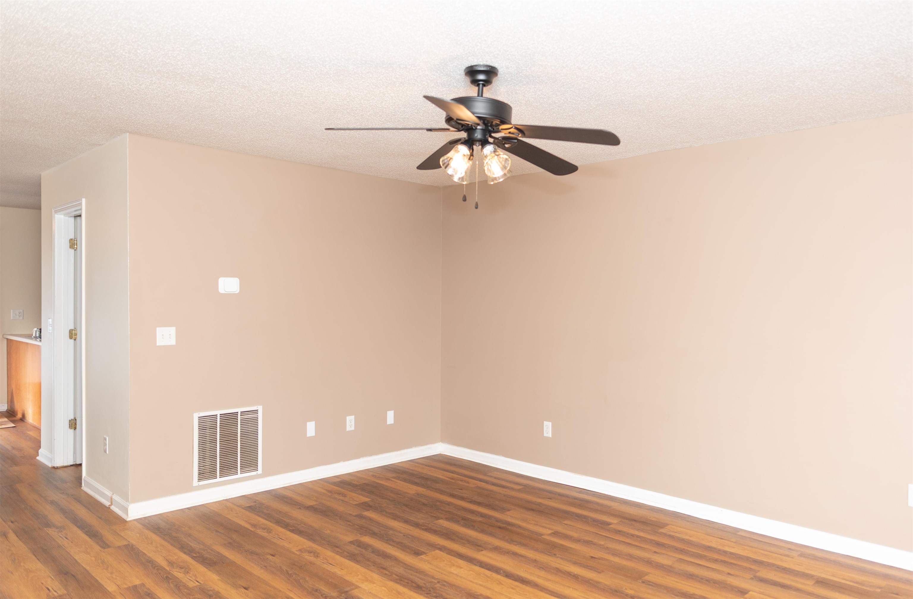 720 CAMELOT LN, HARRISONBURG, Virginia 22801, 2 Bedrooms Bedrooms, ,2 BathroomsBathrooms,Residential,720 CAMELOT LN,678923 MLS # 678923
