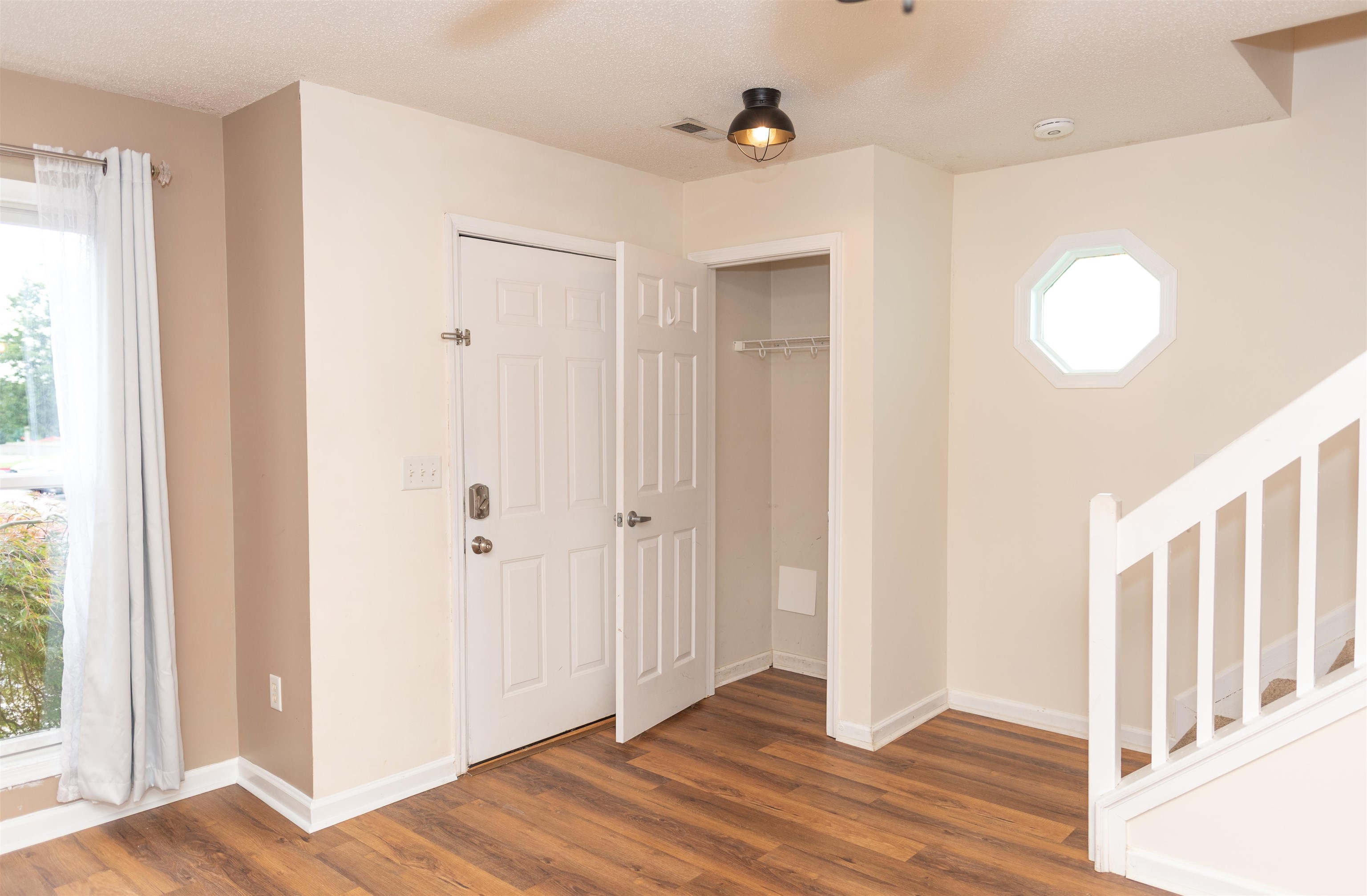 720 CAMELOT LN, HARRISONBURG, Virginia 22801, 2 Bedrooms Bedrooms, ,2 BathroomsBathrooms,Residential,720 CAMELOT LN,678923 MLS # 678923