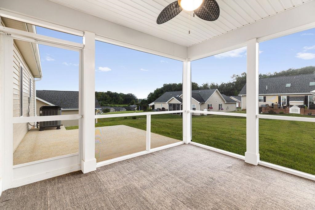 5 RIVER OAK DR, STAUNTON, Virginia 24401, 3 Bedrooms Bedrooms, ,2 BathroomsBathrooms,Residential,5 RIVER OAK DR,678924 MLS # 678924