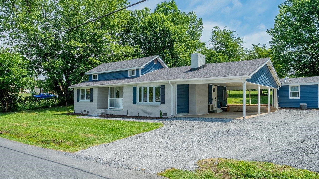 577 POND AVE, STANLEY, Virginia 22851, 3 Bedrooms Bedrooms, ,2 BathroomsBathrooms,Residential,577 POND AVE,678925 MLS # 678925