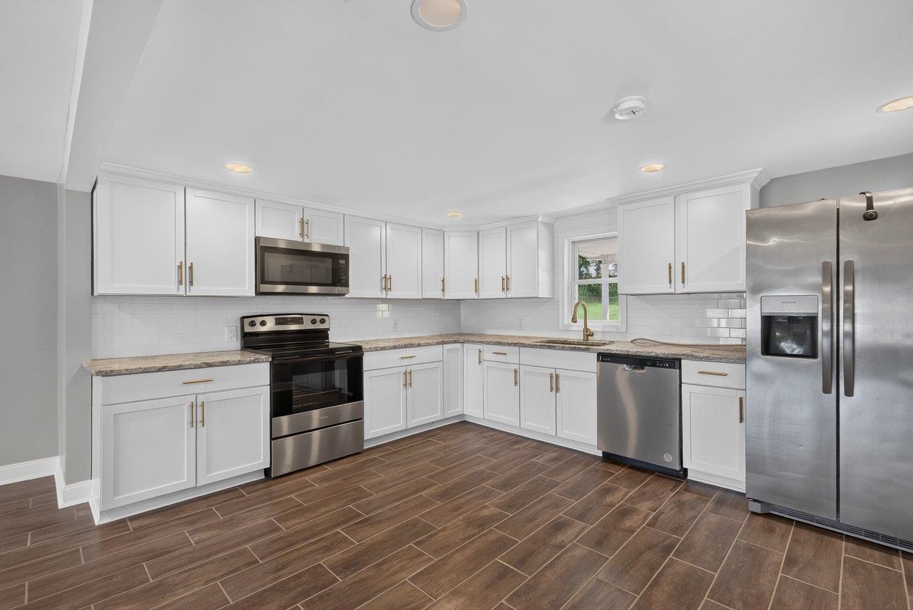 577 POND AVE, STANLEY, Virginia 22851, 3 Bedrooms Bedrooms, ,2 BathroomsBathrooms,Residential,577 POND AVE,678925 MLS # 678925
