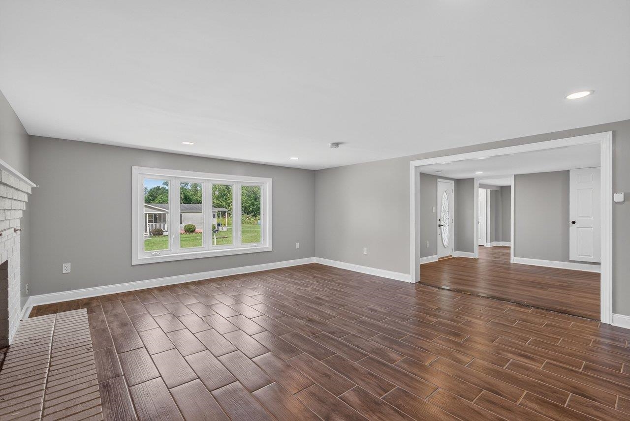577 POND AVE, STANLEY, Virginia 22851, 3 Bedrooms Bedrooms, ,2 BathroomsBathrooms,Residential,577 POND AVE,678925 MLS # 678925