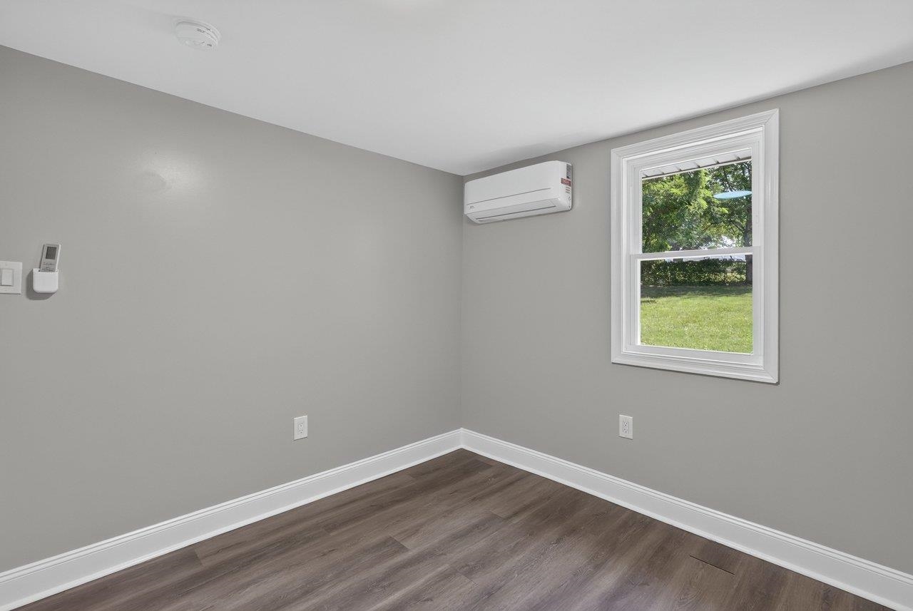 577 POND AVE, STANLEY, Virginia 22851, 3 Bedrooms Bedrooms, ,2 BathroomsBathrooms,Residential,577 POND AVE,678925 MLS # 678925