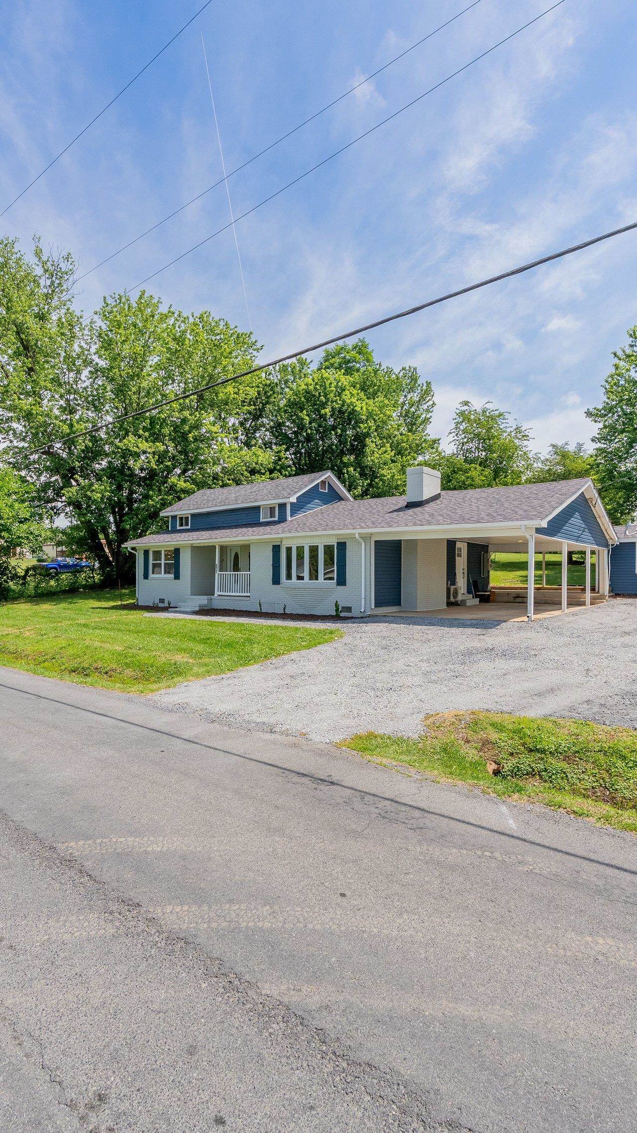 577 POND AVE, STANLEY, Virginia 22851, 3 Bedrooms Bedrooms, ,2 BathroomsBathrooms,Residential,577 POND AVE,678925 MLS # 678925