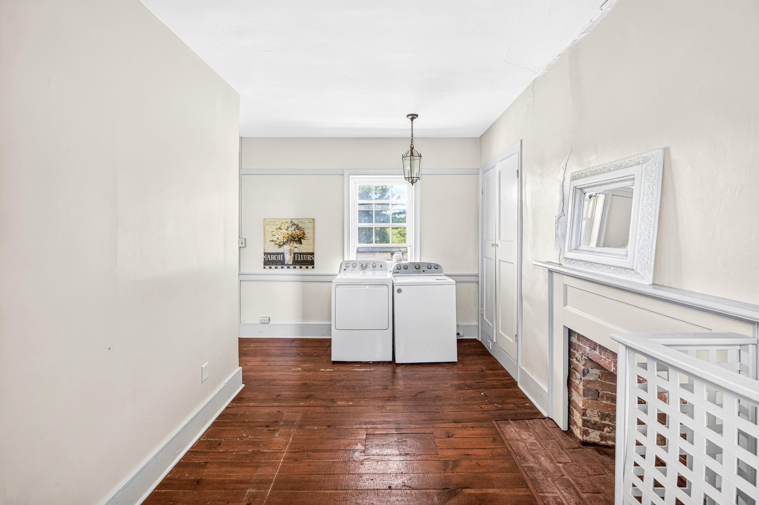 24033 OLD VALLEY PIKE, MAURERTOWN, Virginia 22644, 3 Bedrooms Bedrooms, ,2 BathroomsBathrooms,Residential,24033 OLD VALLEY PIKE,678927 MLS # 678927