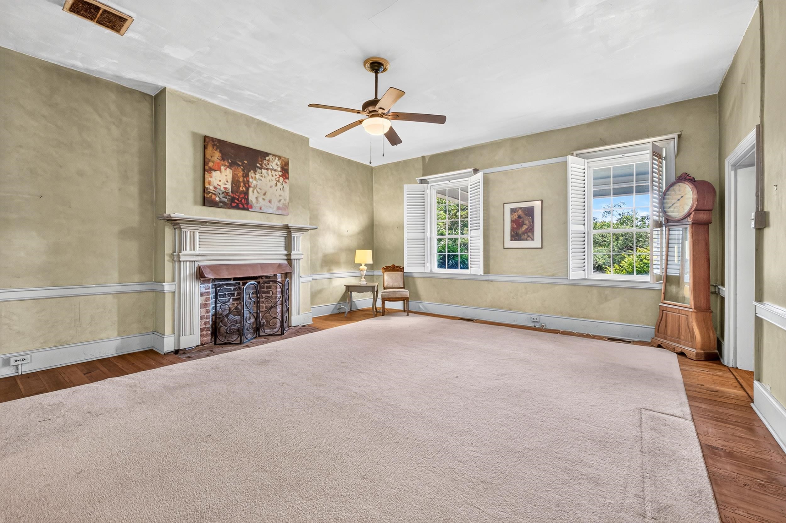 24033 OLD VALLEY PIKE, MAURERTOWN, Virginia 22644, 3 Bedrooms Bedrooms, ,2 BathroomsBathrooms,Residential,24033 OLD VALLEY PIKE,678927 MLS # 678927
