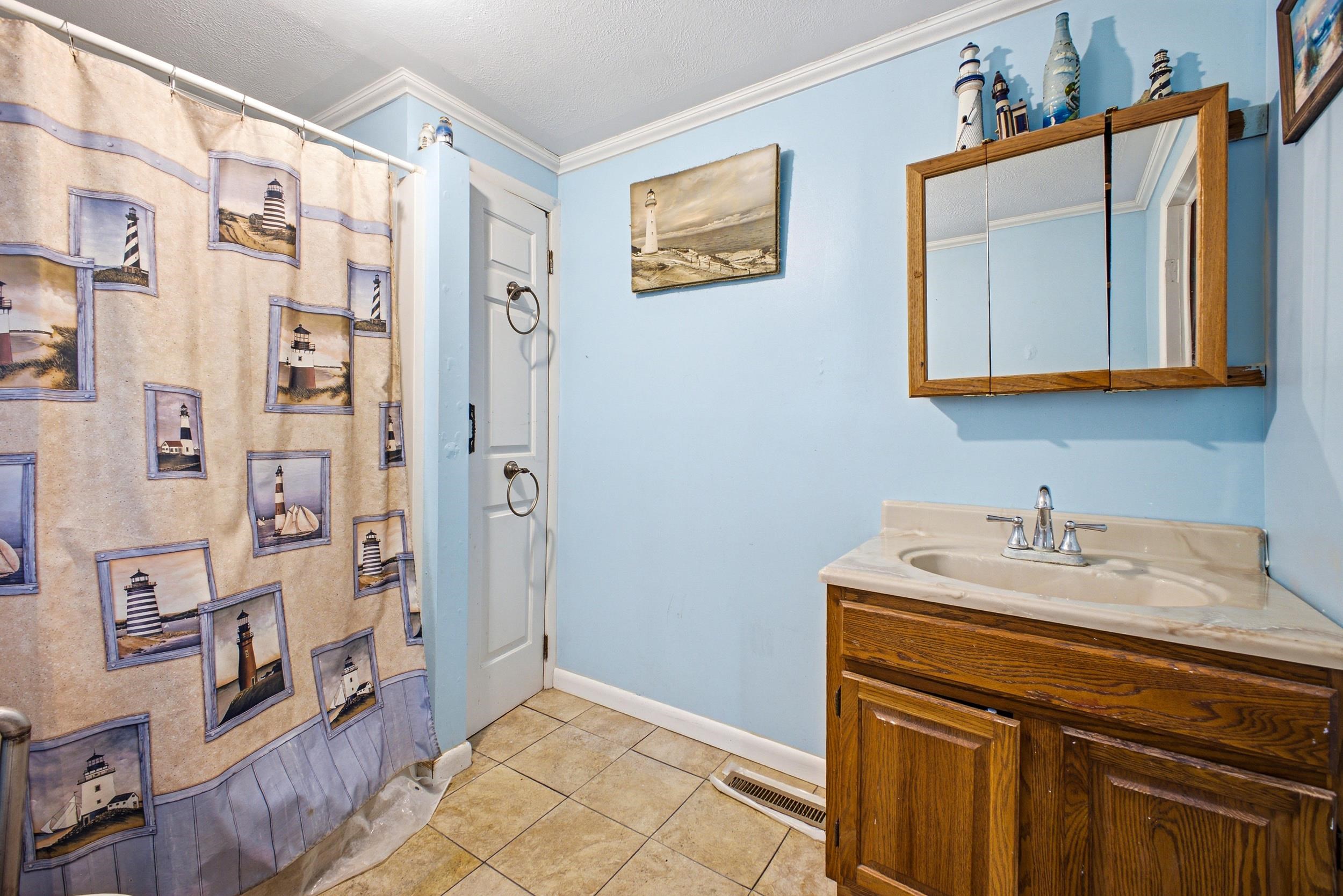 3508 N MAIN ST, TOMS BROOK, Virginia 22660, 4 Bedrooms Bedrooms, ,2 BathroomsBathrooms,Residential,3508 N MAIN ST,678928 MLS # 678928