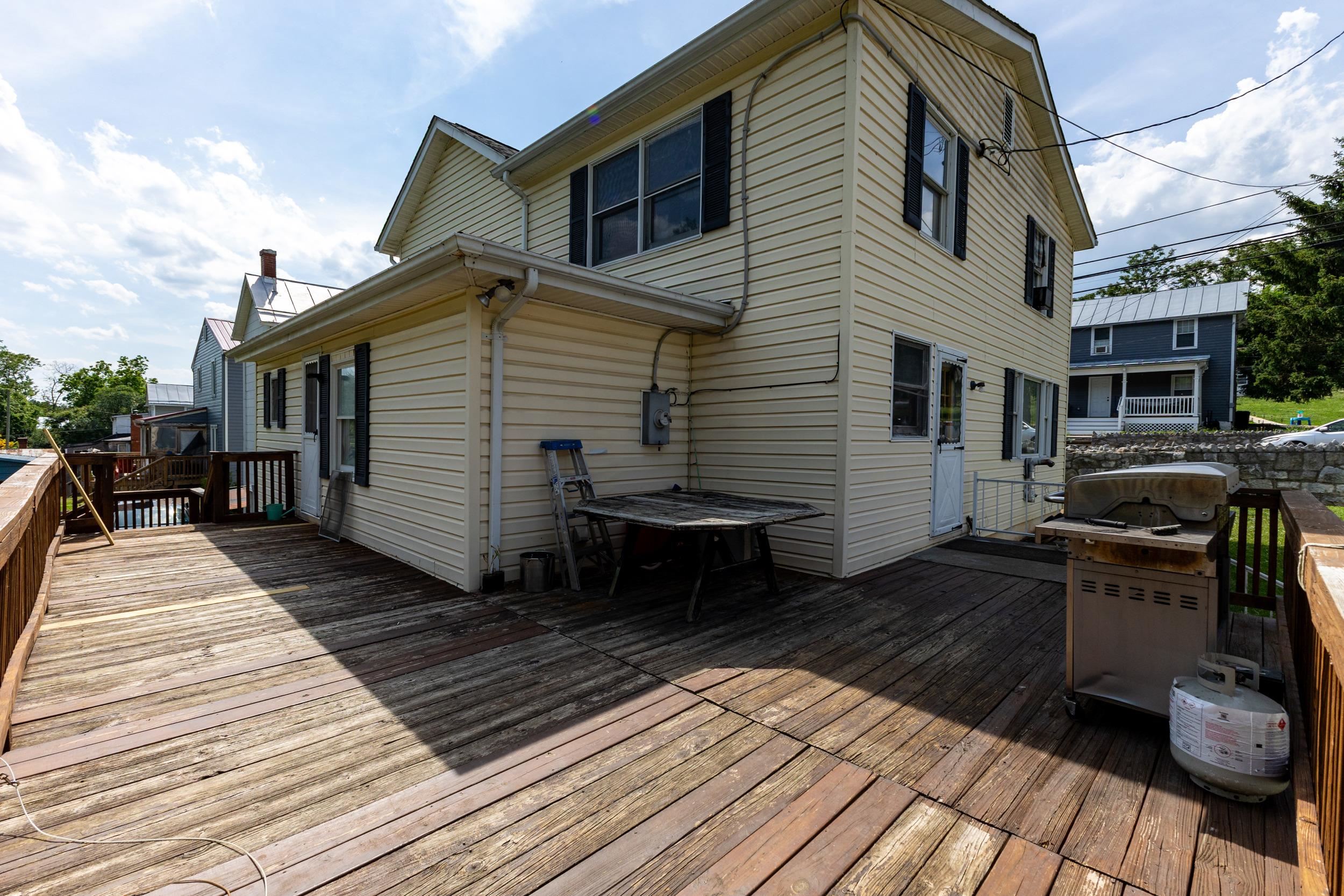 3508 N MAIN ST, TOMS BROOK, Virginia 22660, 4 Bedrooms Bedrooms, ,2 BathroomsBathrooms,Residential,3508 N MAIN ST,678928 MLS # 678928