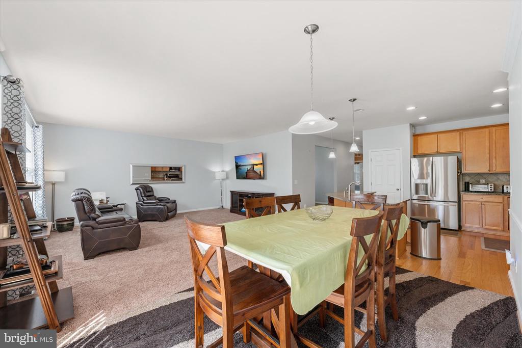7366 TRUNDLE CT, WARRENTON, Virginia 20187, 3 Bedrooms Bedrooms, ,3 BathroomsBathrooms,Residential,7366 TRUNDLE CT,VAFQ2022652 MLS # VAFQ2022652