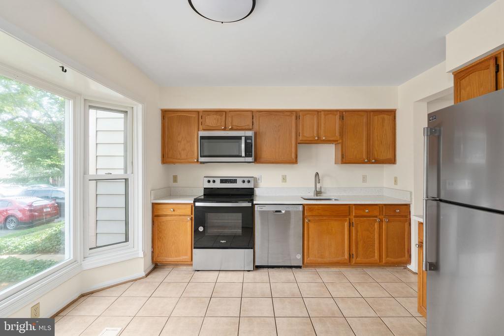 10740 BRICE CT, FREDERICKSBURG, Virginia 22407, 4 Bedrooms Bedrooms, ,3 BathroomsBathrooms,Residential,BALLANTRAYE,10740 BRICE CT,VASP2043262 MLS # VASP2043262