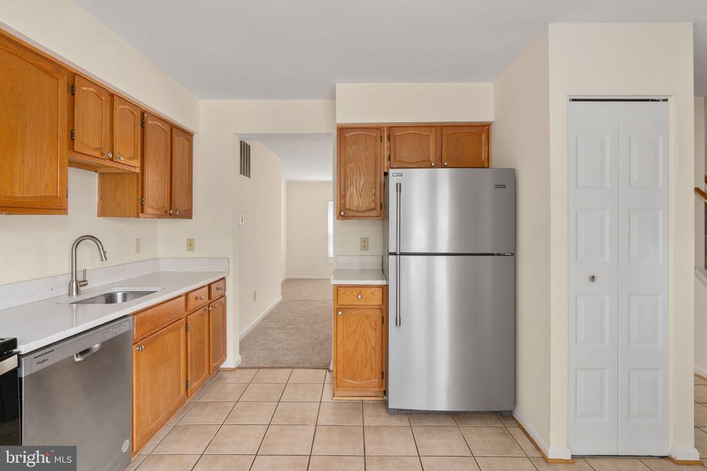 10740 BRICE CT, FREDERICKSBURG, Virginia 22407, 4 Bedrooms Bedrooms, ,3 BathroomsBathrooms,Residential,BALLANTRAYE,10740 BRICE CT,VASP2043262 MLS # VASP2043262