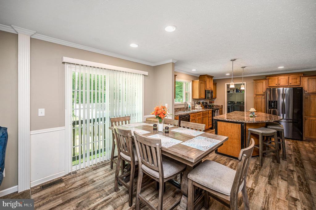 7324 RED FEATHER LN, SPOTSYLVANIA, Virginia 22551, 4 Bedrooms Bedrooms, ,2 BathroomsBathrooms,Residential,7324 RED FEATHER LN,VASP2043250 MLS # VASP2043250