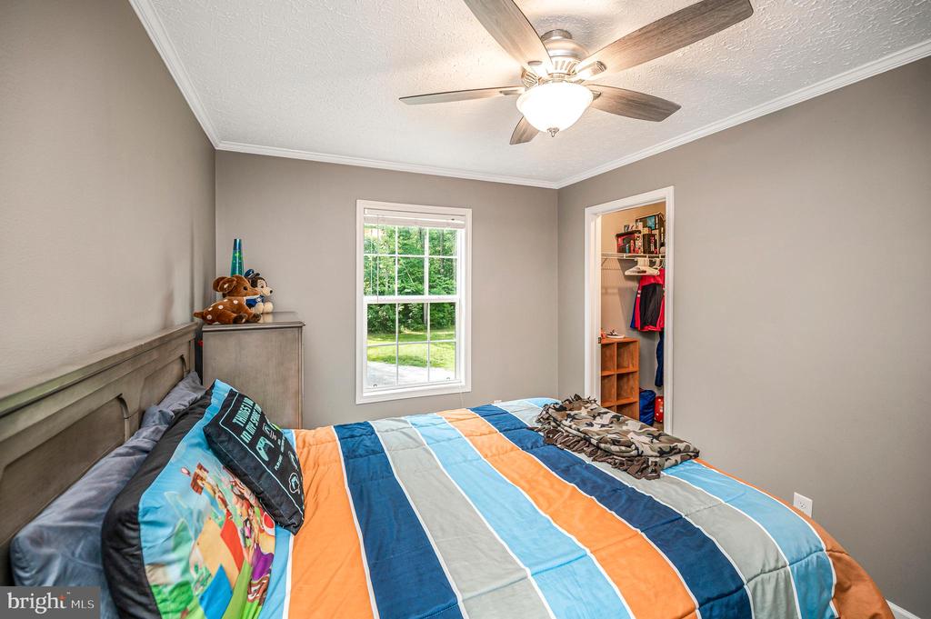 7324 RED FEATHER LN, SPOTSYLVANIA, Virginia 22551, 4 Bedrooms Bedrooms, ,2 BathroomsBathrooms,Residential,7324 RED FEATHER LN,VASP2043250 MLS # VASP2043250