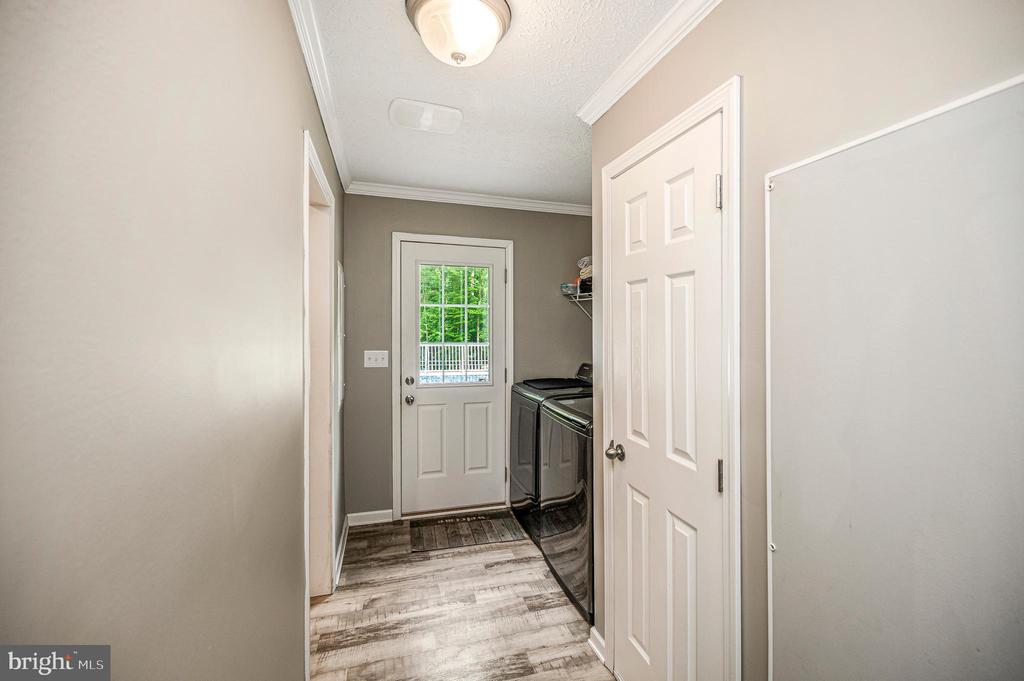 7324 RED FEATHER LN, SPOTSYLVANIA, Virginia 22551, 4 Bedrooms Bedrooms, ,2 BathroomsBathrooms,Residential,7324 RED FEATHER LN,VASP2043250 MLS # VASP2043250