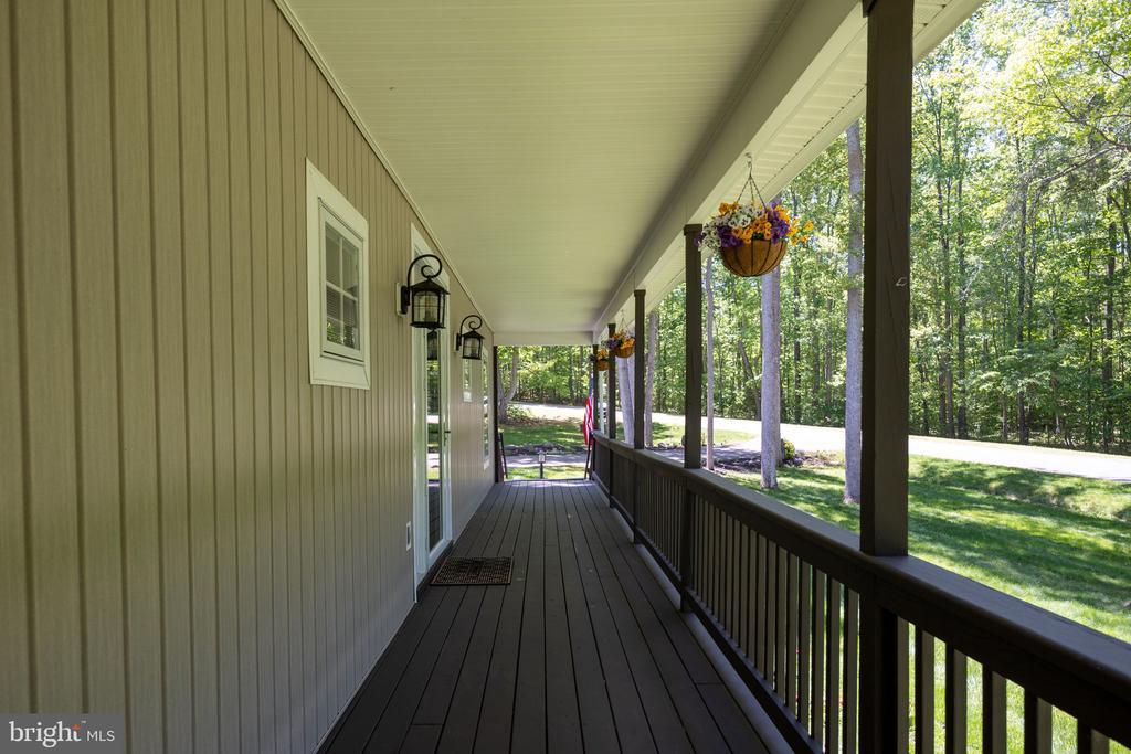 197 OAKLEIGH LN, BUMPASS, Virginia 23024, 5 Bedrooms Bedrooms, ,3 BathroomsBathrooms,Residential,197 OAKLEIGH LN,VALA2010146 MLS # VALA2010146